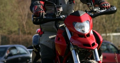 Sicherer Start in die Motorradsaison Sicherer Start in die Motorradsaison