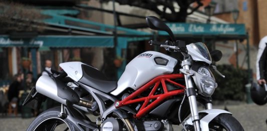 Ducati Monster 796: Sportliche Leichtigkeit