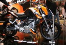 Intermot 2010: Premiere für die KTM 125 Duke