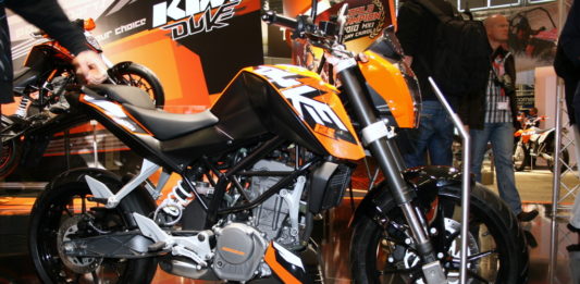 Intermot 2010: Premiere für die KTM 125 Duke