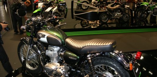 Retro-Bike: Kawasaki W800