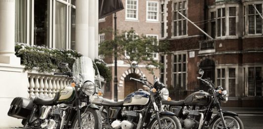Triumph: Verbessertes Startverhalten bei sieben Modellen