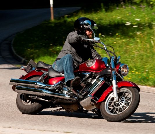 Hyosung ST 700i: Viel Motorrad für wenig Geld