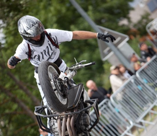 Zehn Jahre Fighterama: Auf geht’s!