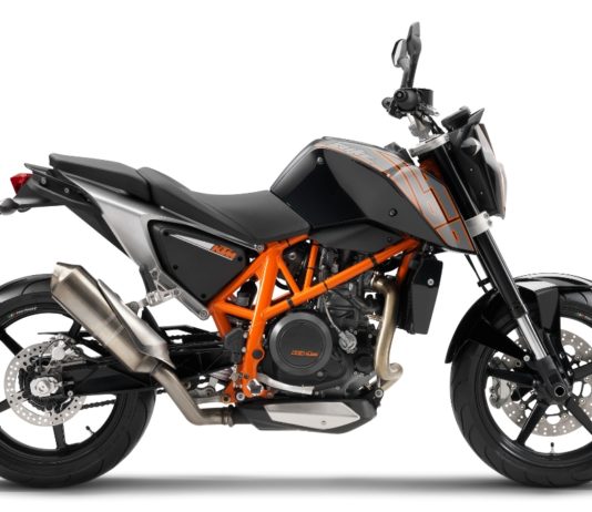 KTM: Ein Duke kommt selten allein