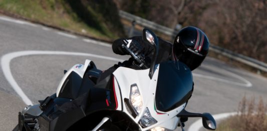 Aprilia SRV 850: Race-Scooter