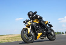 Ducati 4U: Fahrertraining und Probefahrten