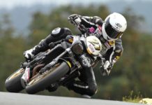 René Schmidt gewinnt den Triumph-Street-Triple-Cup