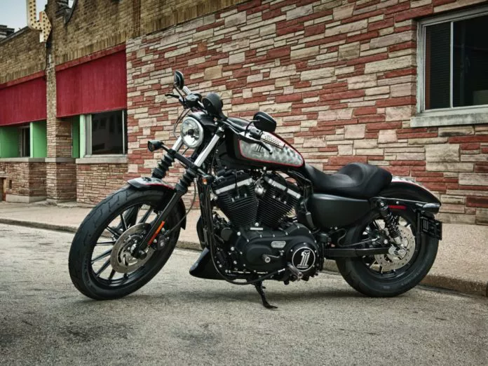 Harley-Davidson Sportster 883