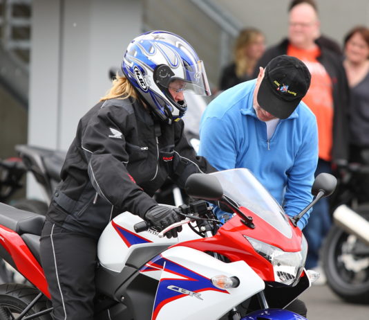 Ganz offiziell: Fahren ohne Führerschein