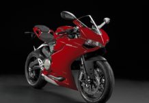 Ducati 899 Panigale: Die kleine Schwester