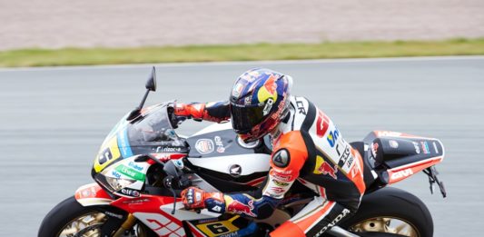 Premiere auf dem Sachsenring: Fireblade SP im LCR Look