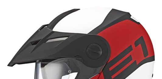 Neuer Adventure-Klapphelm von Schuberth