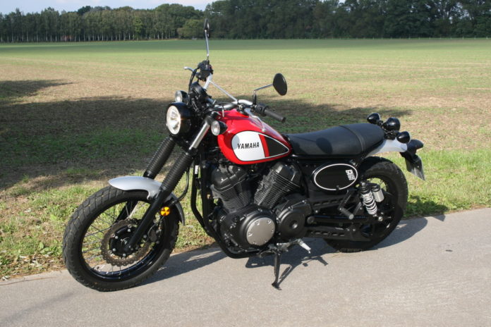 Yamaha SCR 950